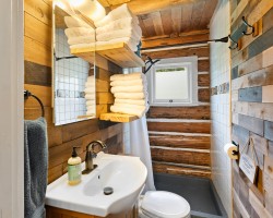 Cute bathroom river cabin bathroom