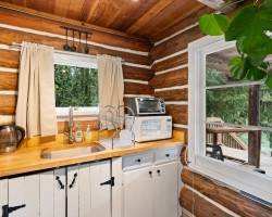 Updated kitchen River Cabin Kitchen